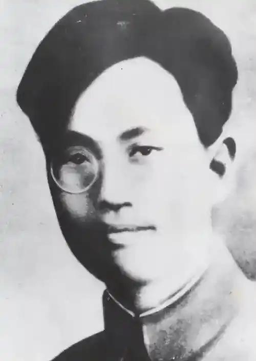 1927年张太雷英勇捐躯，多年后年幼独子被酷刑折磨，留给后人的遗物竟是两枚指甲。