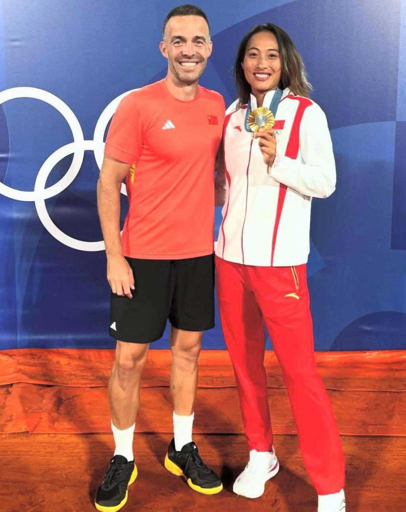 郑钦文里巴回归郑钦文团队 期待二人再次为大家带来惊喜和感动