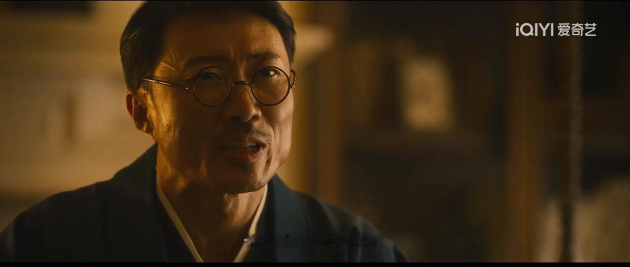 这个工藤先生自以为很了解自己这个同学，他也说了人都会变的，当这个工藤先生确认说什