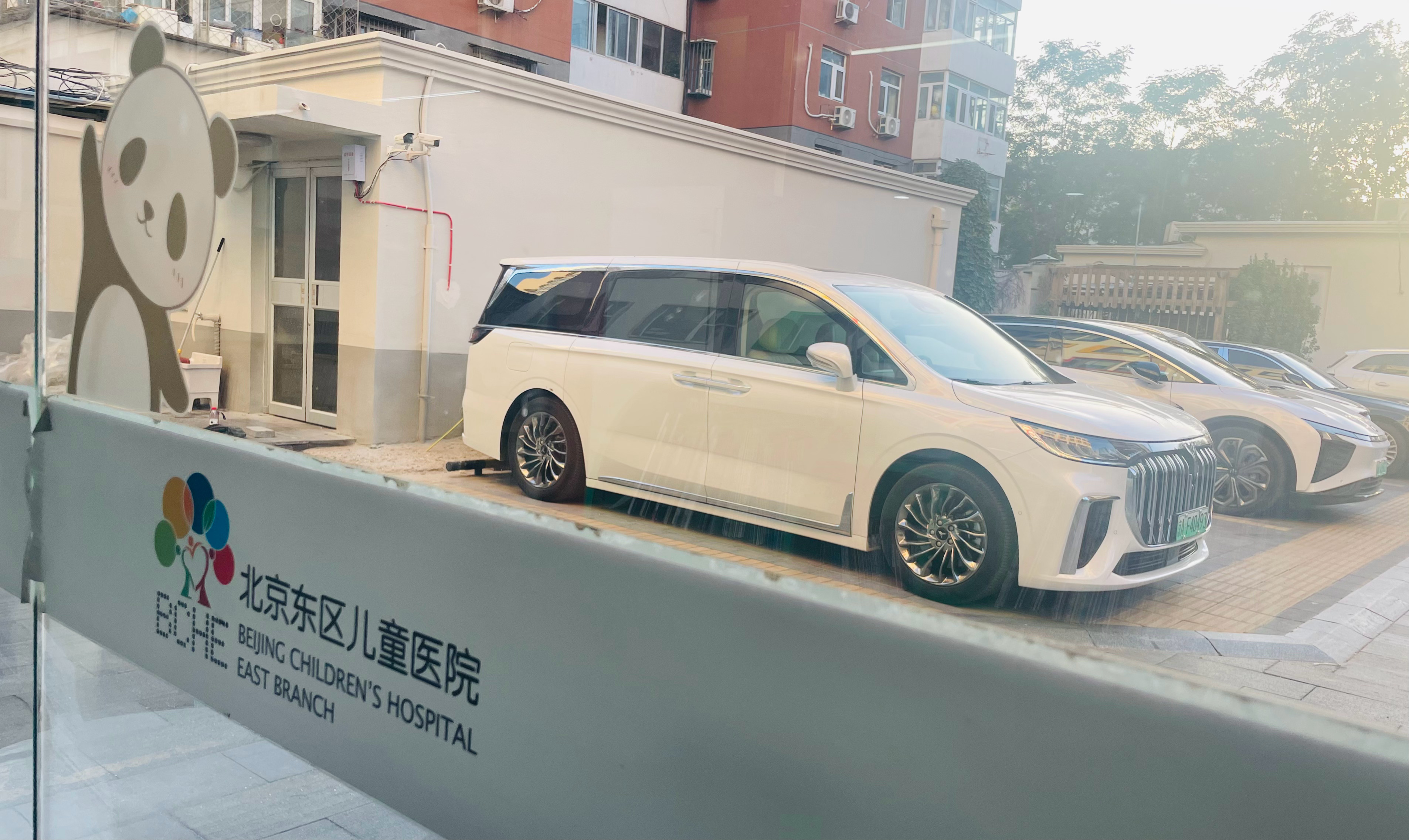 这几天家里出了很多事恰巧有台岚图梦想家为家里出力帮大忙了真的这个中秋+国庆太刺激