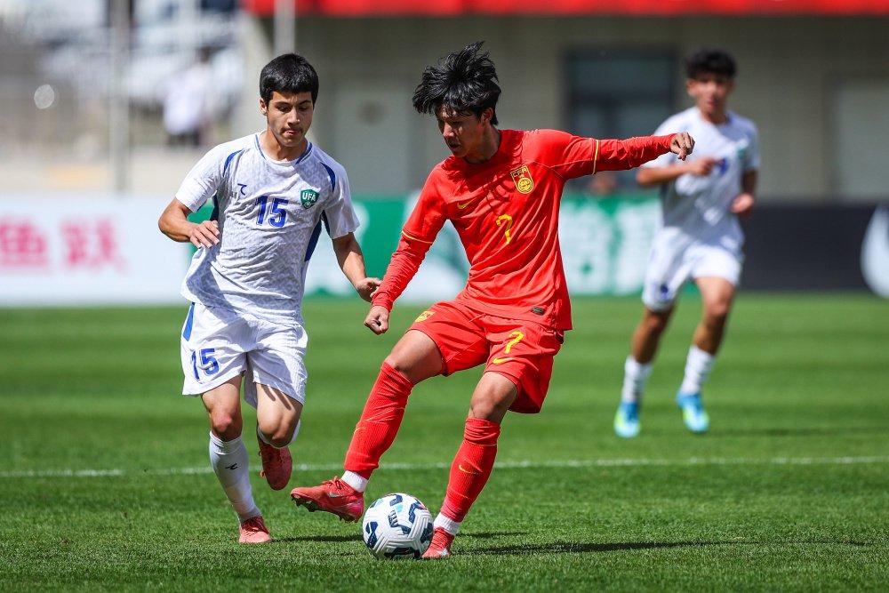 今晚19:35，中国U16男足在2026CFA中国之队“兴泰杯”呼和浩特国际青年