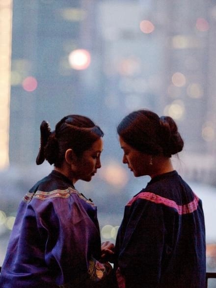 2011年，《雪花秘扇》中的李冰冰与全智贤。 