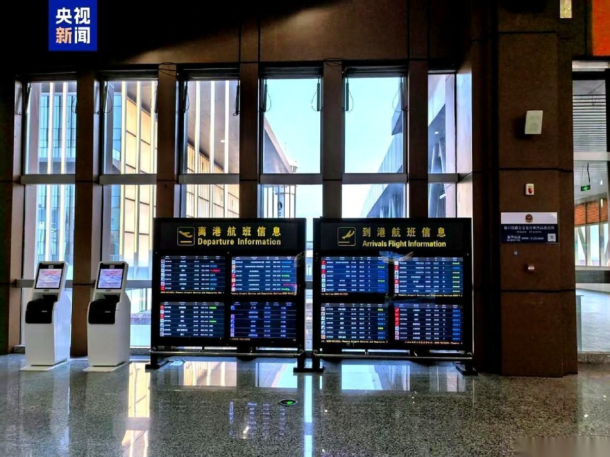 以后去海南，体验感要变天了。
多少人深夜十点多落地海口美兰机场，拖着箱子一路狂奔