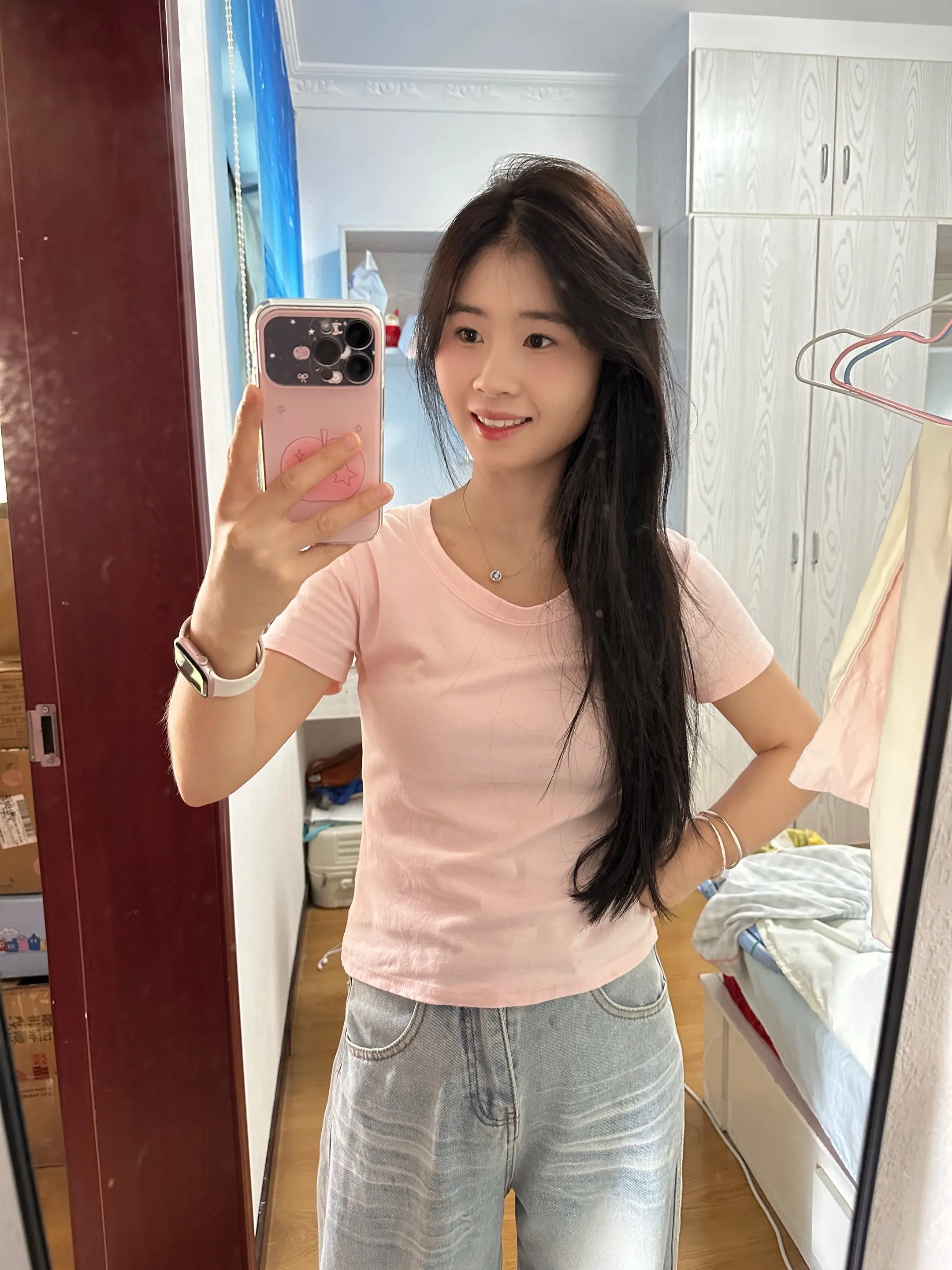没车没房没存款我都不怕，只要不赌博不欠债不家暴，知道努力挣钱存钱。，一...