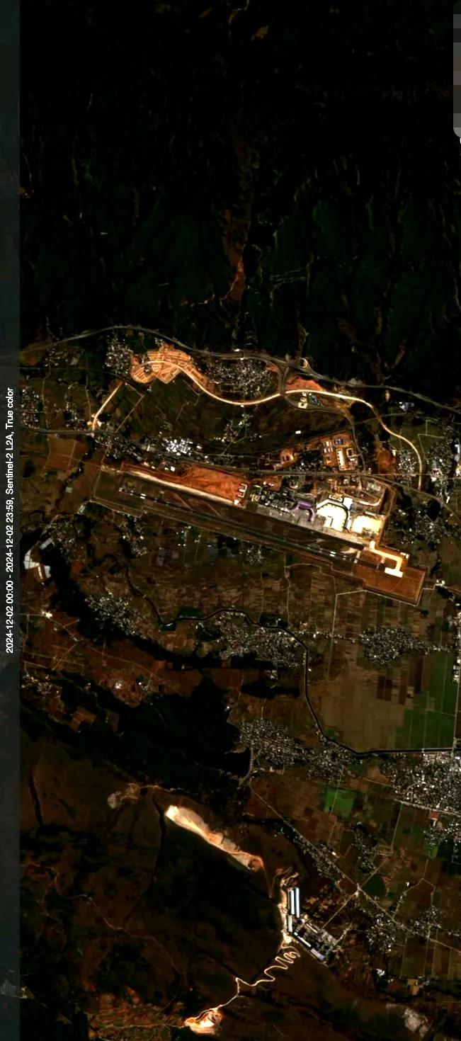 云南省丽江机场最新卫星图（12.02）