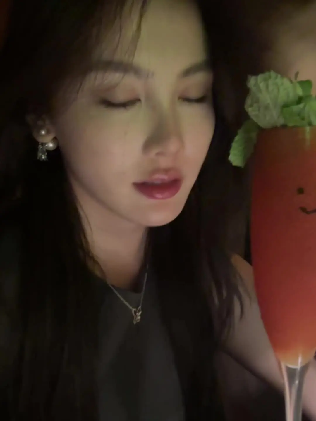 与其胡思乱想 不如向前看