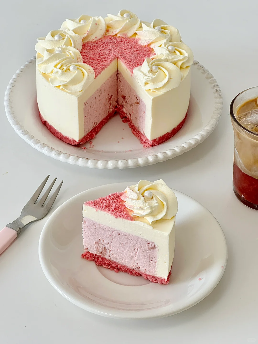 精致下午茶甜品｜酸奶草莓慕斯蛋糕🍓免烤