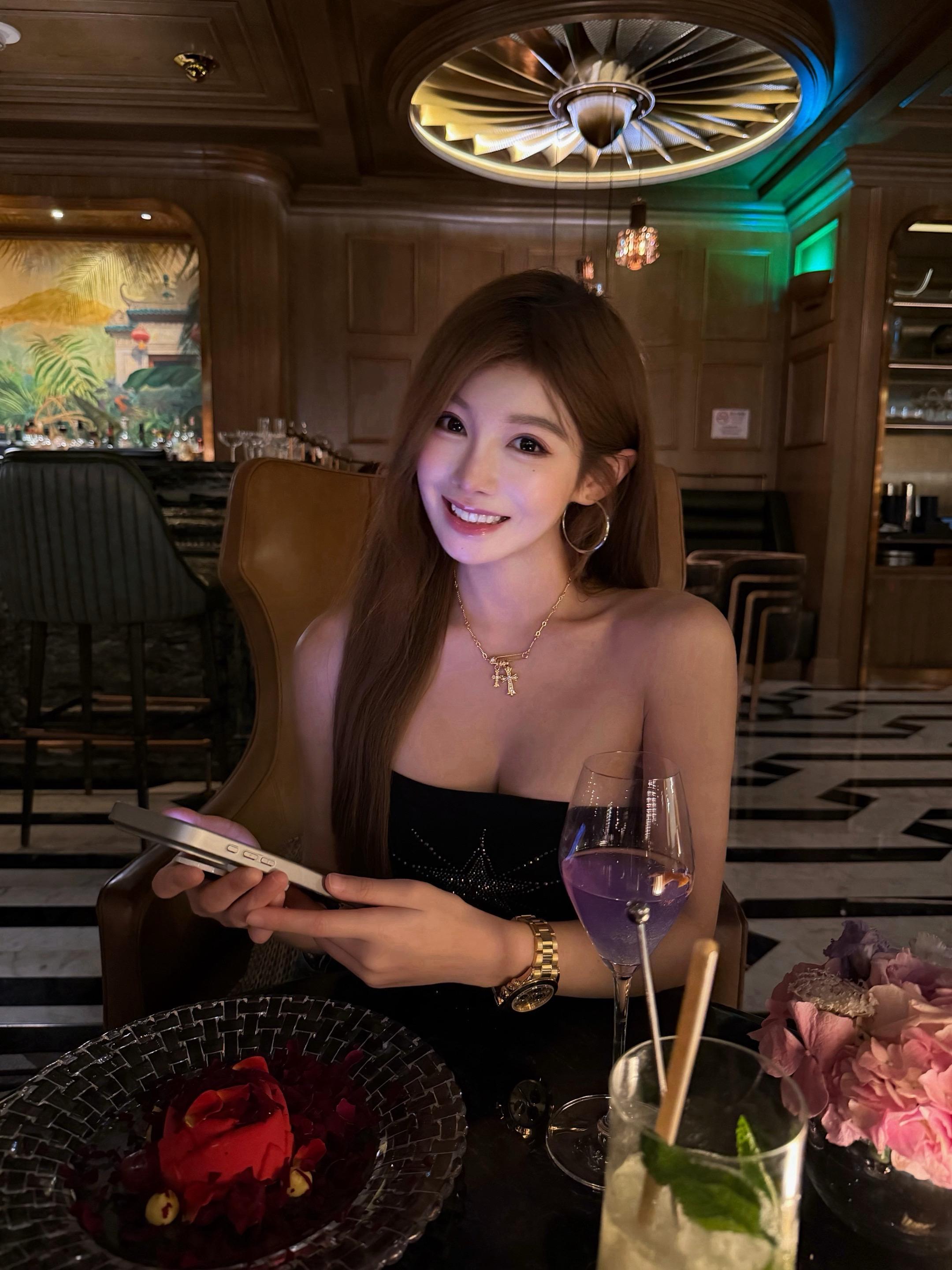 𝙇𝙞𝙛𝙚 𝙘𝙤𝙙𝙚 “用減法生活 用加法愛人”