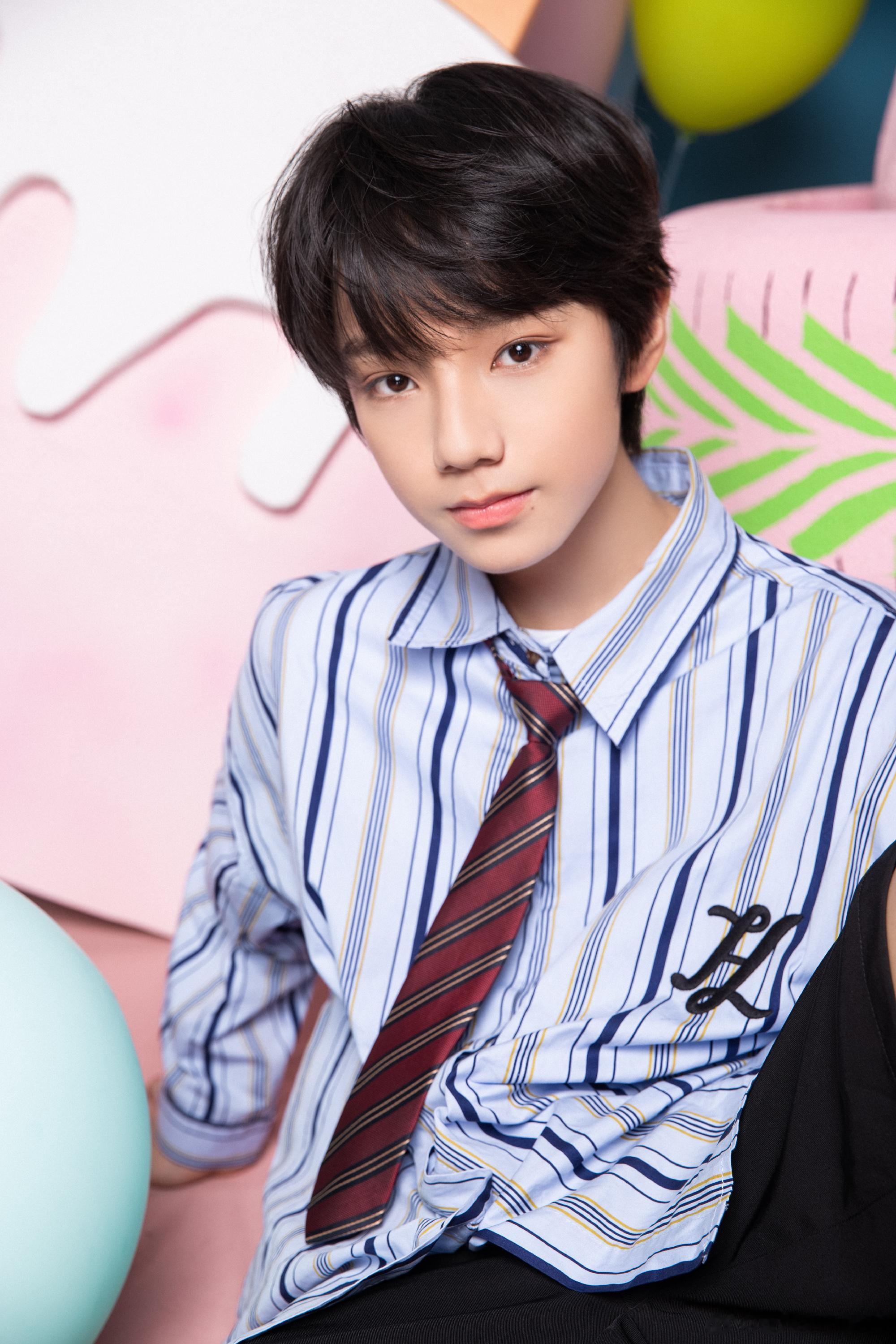 #王橹杰[超话]##王橹杰 劈波斩浪# wlj#王橹杰 全力以赴 朝梦出发# w