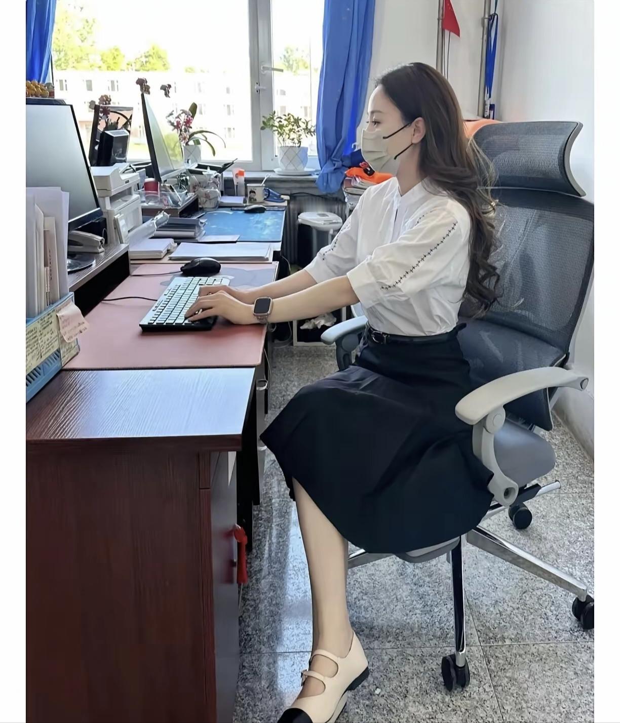 最大的梦想就是娶一个公务员