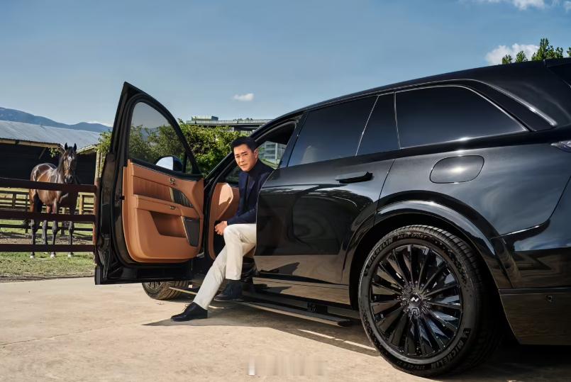 乐道 L90 黑骑士特别版携手古天乐，即将登陆 2025 广州国际车展，这波真的