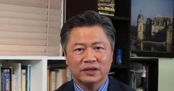 家人们，可别不当回事！台湾资深专家赖岳谦发出重磅警告：美国很可能最早今年、最晚 