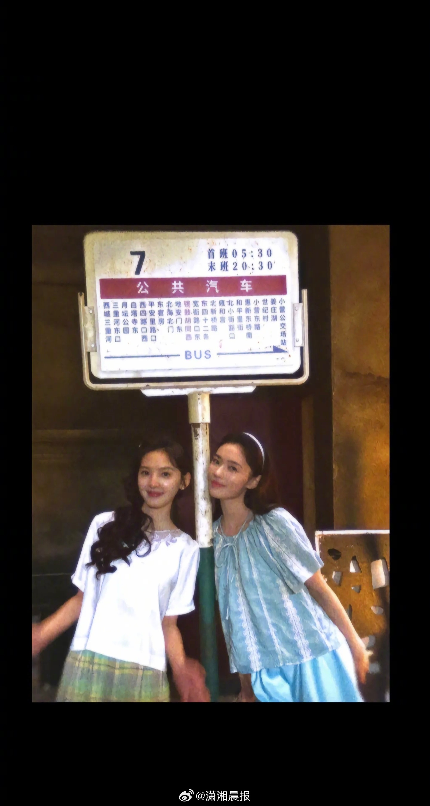 【#章若楠15组图晒冬去春来#】3月22日，、、和等演员主演的国产年代剧《冬去春