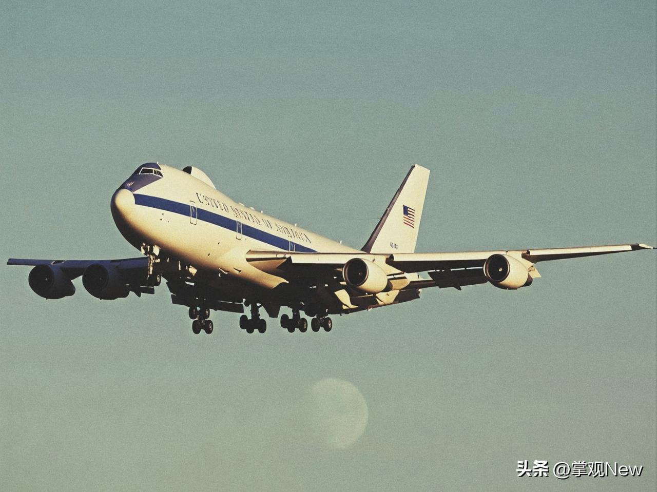 英媒：美军“末日飞机”多次出动 美方武器密集调动有何考量？
 
我已经隐约的感到