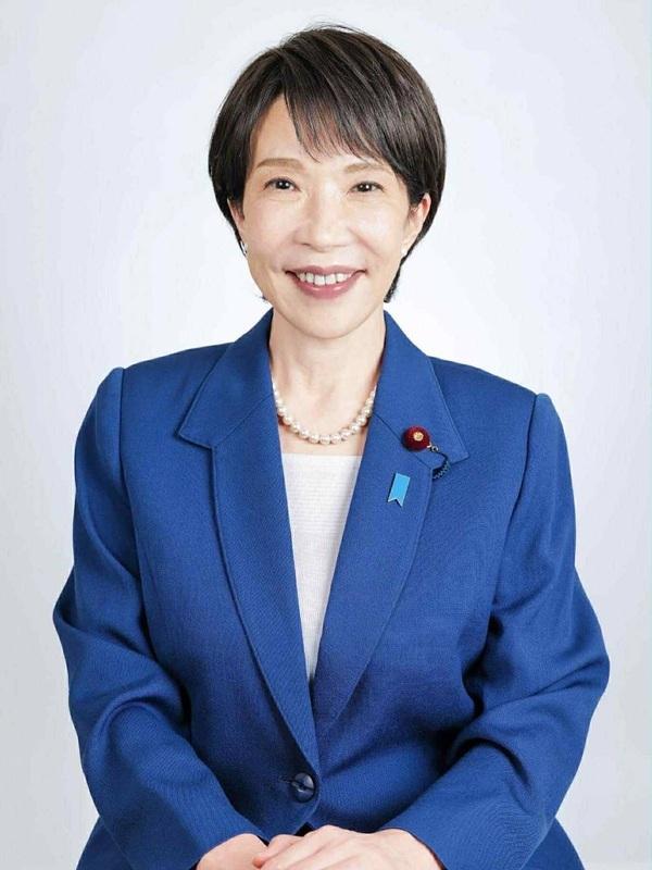 一句话说重了，后面的代价谁都扛不起
日本学者山崎雅弘曾分析过一个问题：如果中日因
