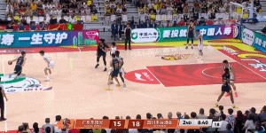 关键时刻还得看徐杰！

今天对四川，是一个不能输的比赛
但广东宏远的球员似乎不在