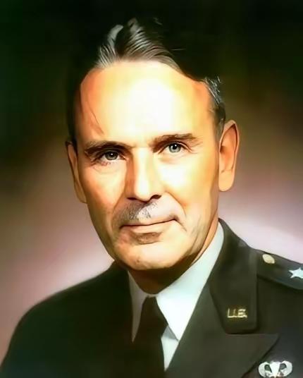 李奇微晚年说了句大实话，听得人头皮发麻。
他说朝鲜那场仗没有赢家，但却硬生生杀出