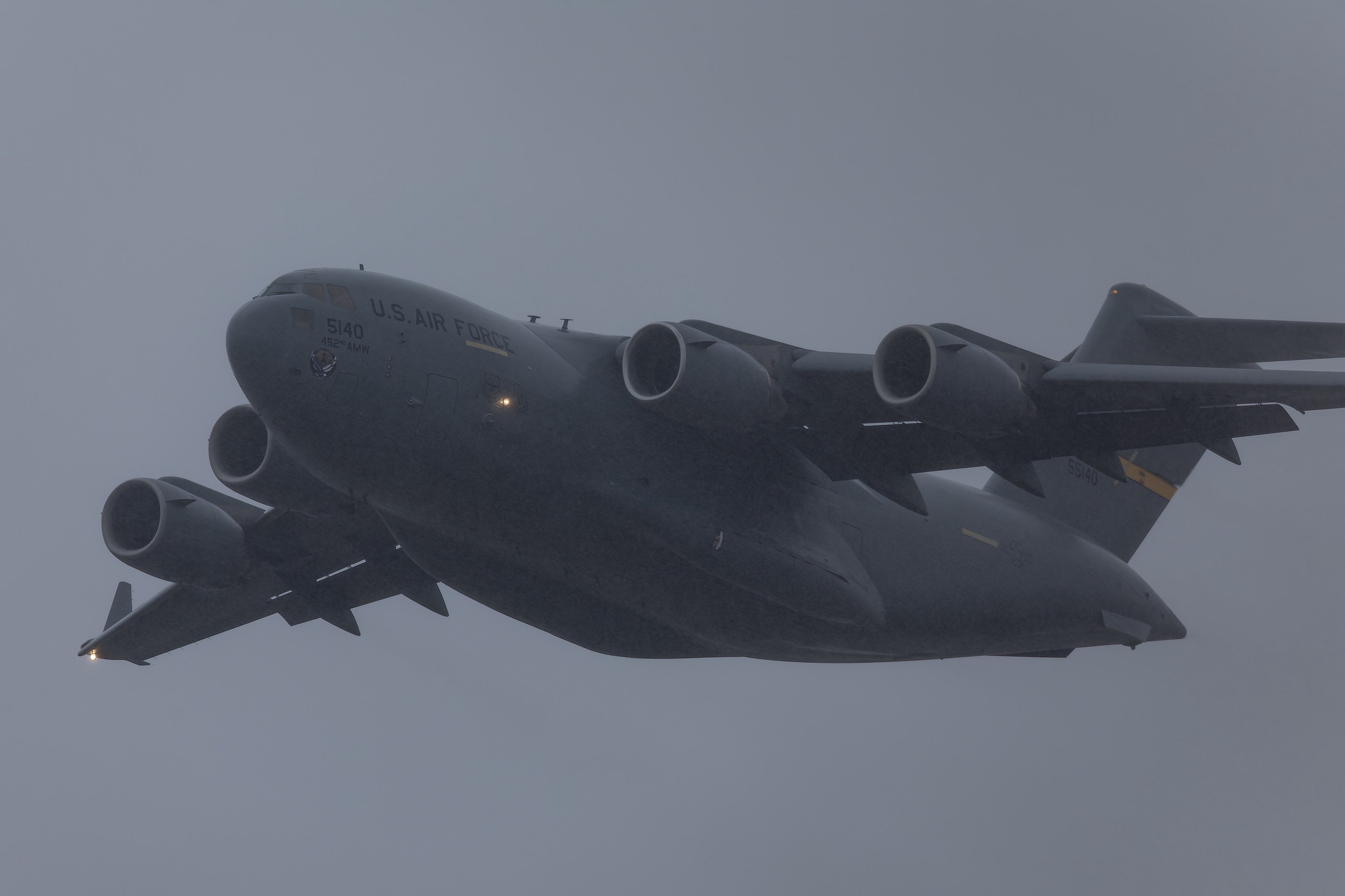 飞临三泽基地的C-17环球霸王 ​​​