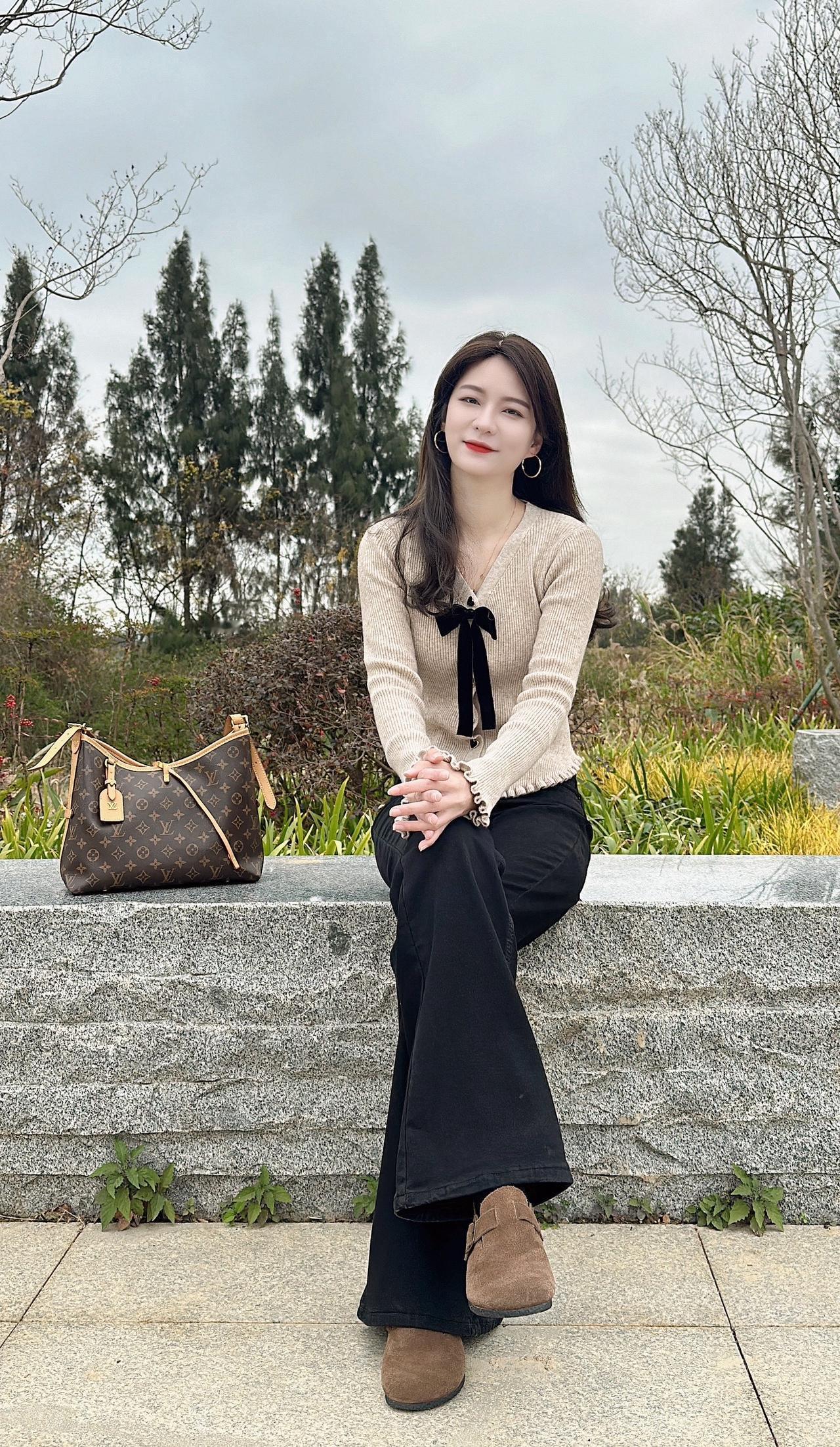 我开心失落，我从不逃避，我面对，我还要从容打底衫 冬季穿搭