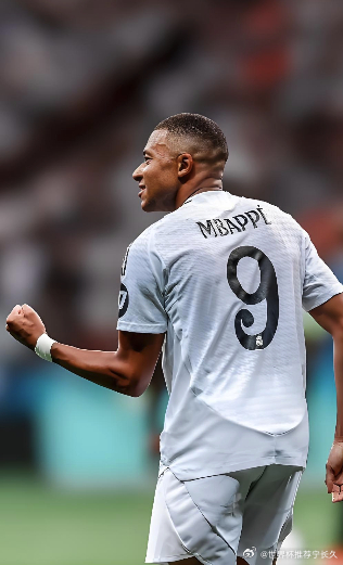 当年18岁的姆巴佩被称作未来金球奖唯一答案，如今人已28岁，奖却依然没能入手。十