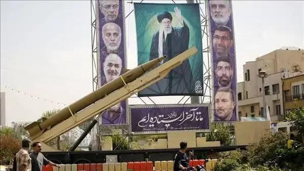 伊朗要求海湾5国赔偿2700亿美元

伊朗之所以在遭受重创后仍敢向海湾五国开出2