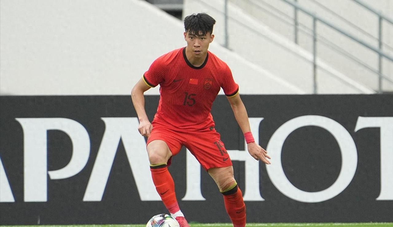 熊猫杯刚结束不久，中国U22男足拿了第二名。按理说成绩不错，但踢完看才发现很多不