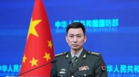 中国有必要公开告诫所有国家，谁若敢打击中国大陆本土目标，不管由何处发起攻击，中国