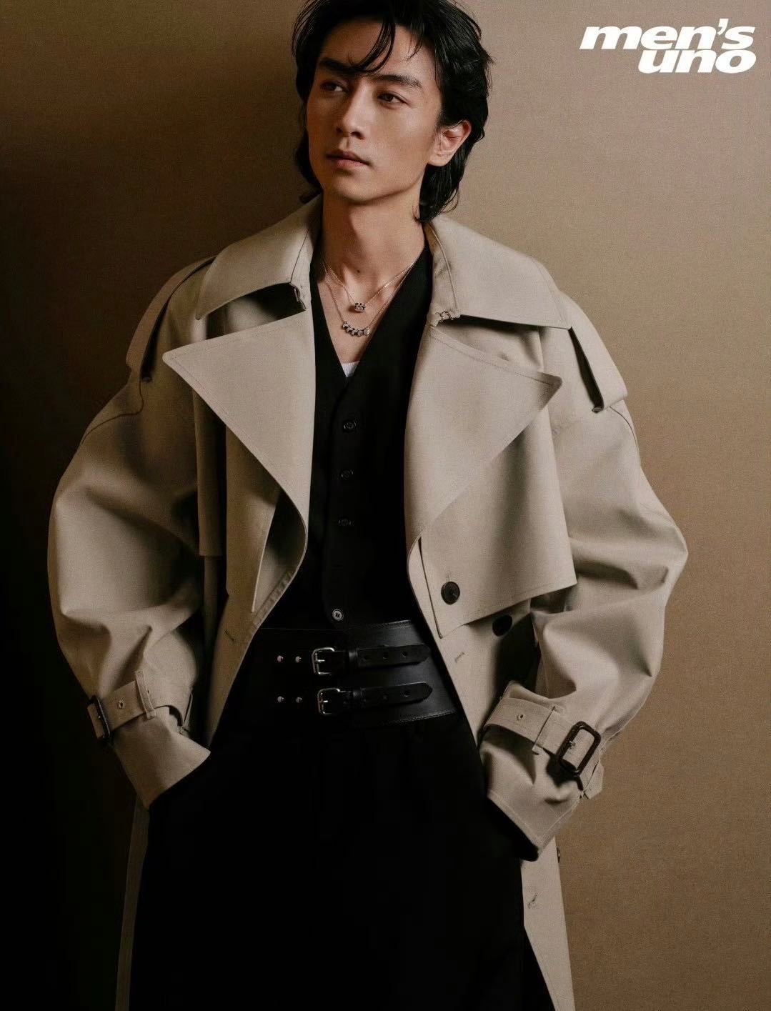 陈晓 的时尚度不得不佩服！本身骨相就是棱角分明，锐气与贵气并存，身上还有种气质沉