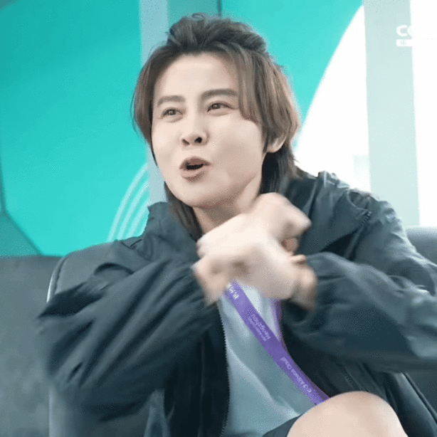 王濛这张嘴借我用用濛主这张嘴真的太会说了，一秒一个梗，自带气场，这口才去说相声绝