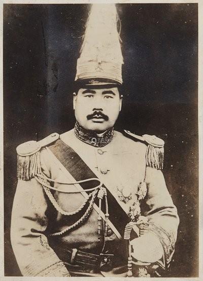 冯玉祥宴请毛主席，夫人李德全事后感慨：毛先生是个了不起的人物。1945年，毛主席