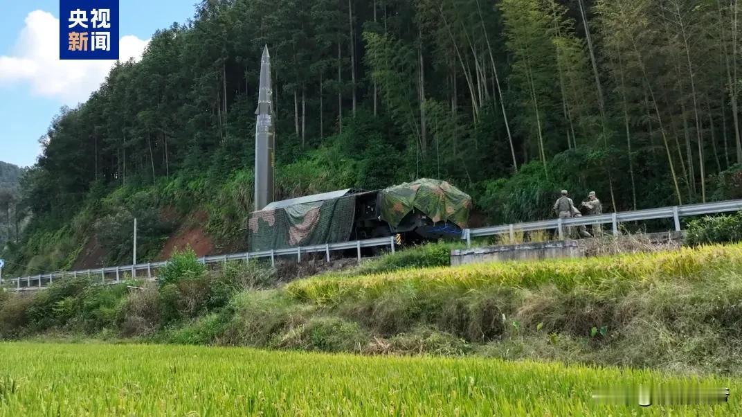 看到这几张图片，胸中激情澎湃，瞬间体会到了什么叫做“枕戈待旦”，我可以安心睡觉去