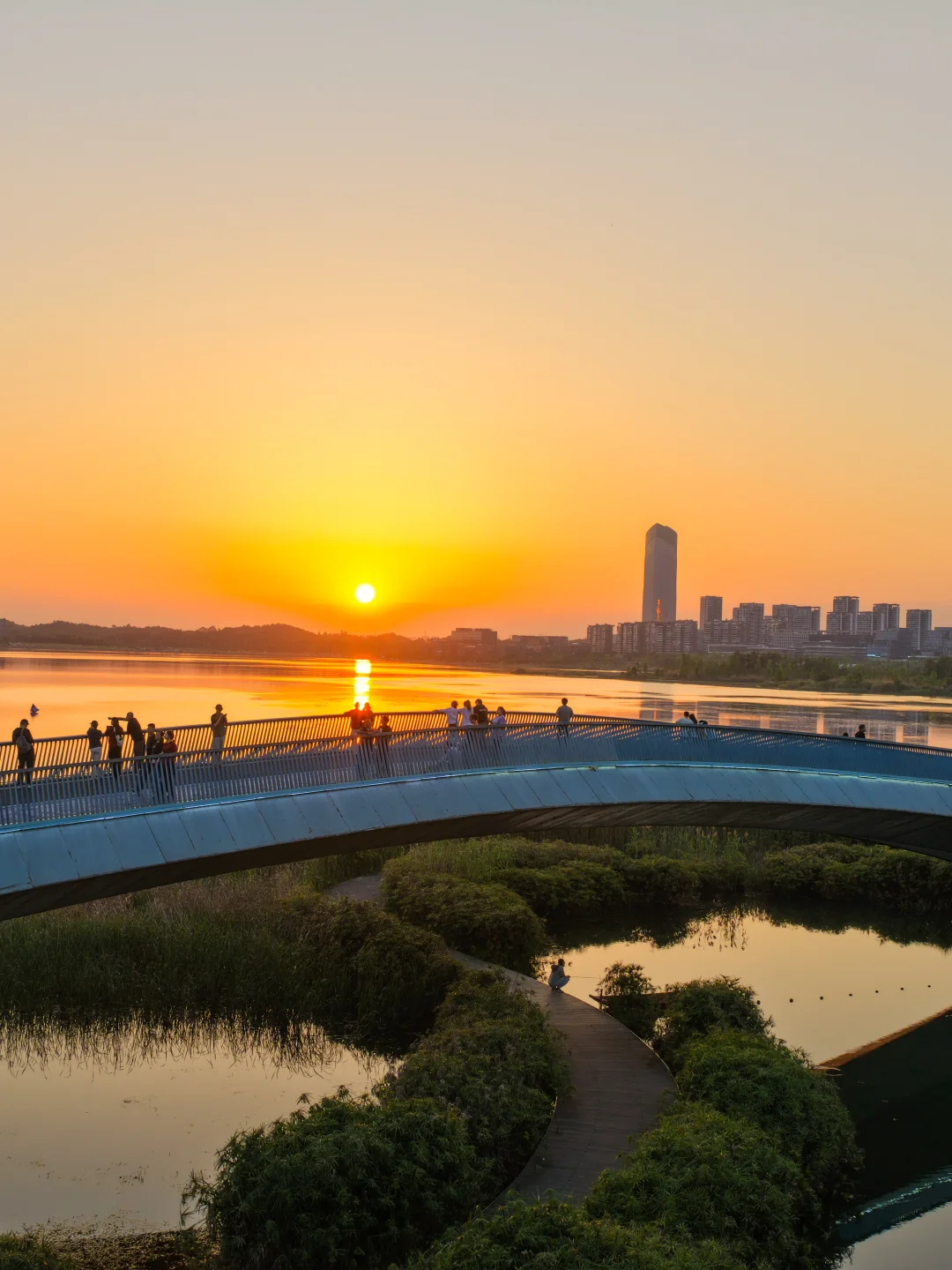 5月4日实拍成都日落🌅 太震撼了‼️