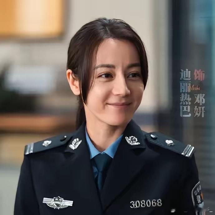 家人们谁懂啊！迪丽热巴工作室头像半夜换了一轮，今天又换了一遍 。不过这些都不重要