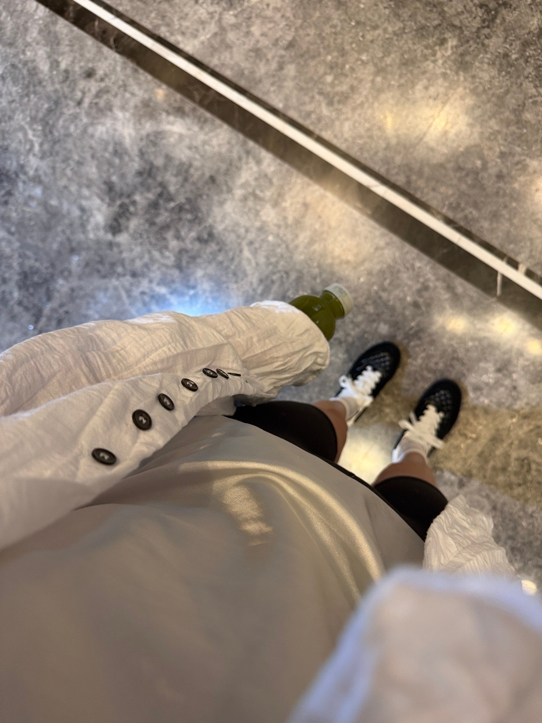 每天不化妆的时候都在搞雷霆穿搭 