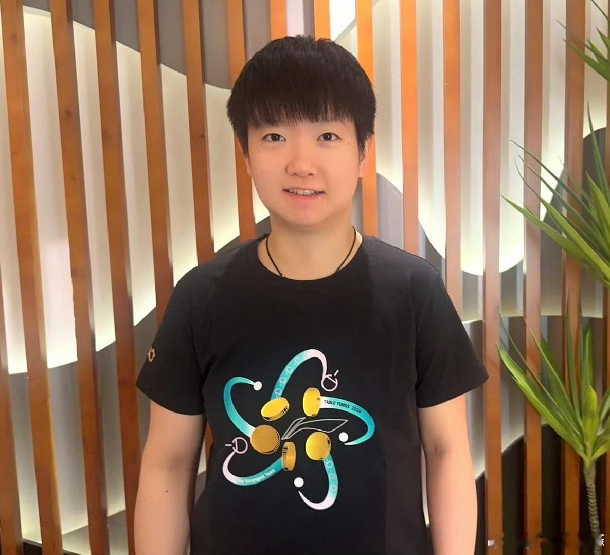 孙颖莎有一颗百分之百争强好胜的心是女王 孙颖莎百分百争抢好胜的心百分之百的努力和