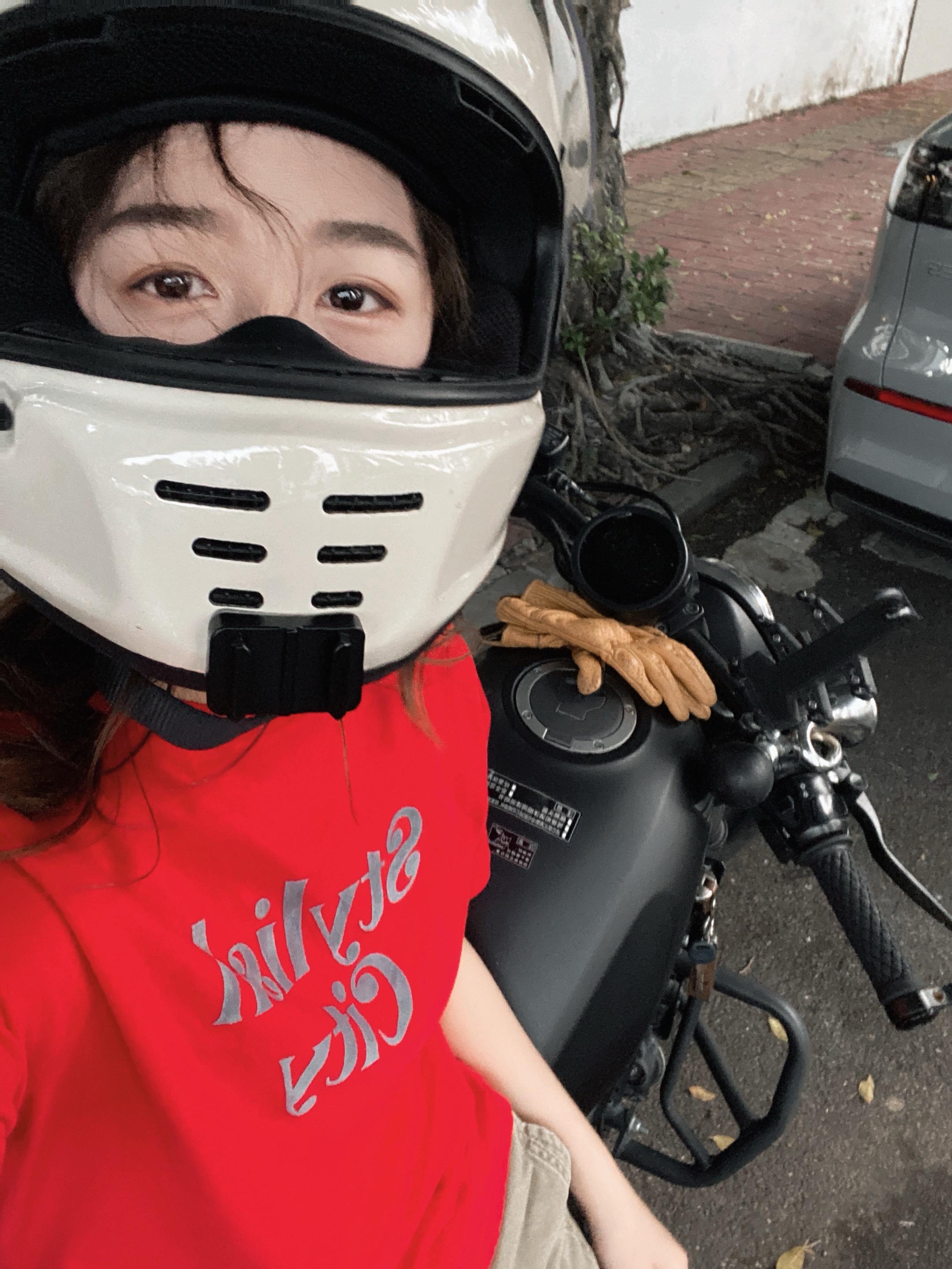 最近需要很多很多的能量～大家都还好吗？