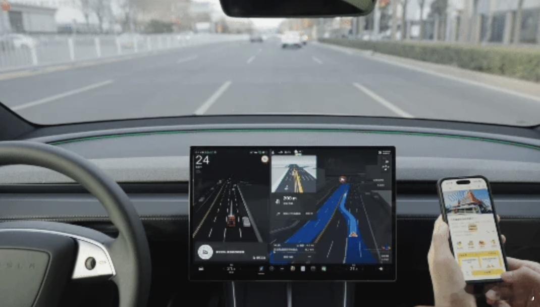 特斯拉车主更新了吗？腾讯与特斯拉合作上线「微信互联」和「目的地服务」，打通手机与