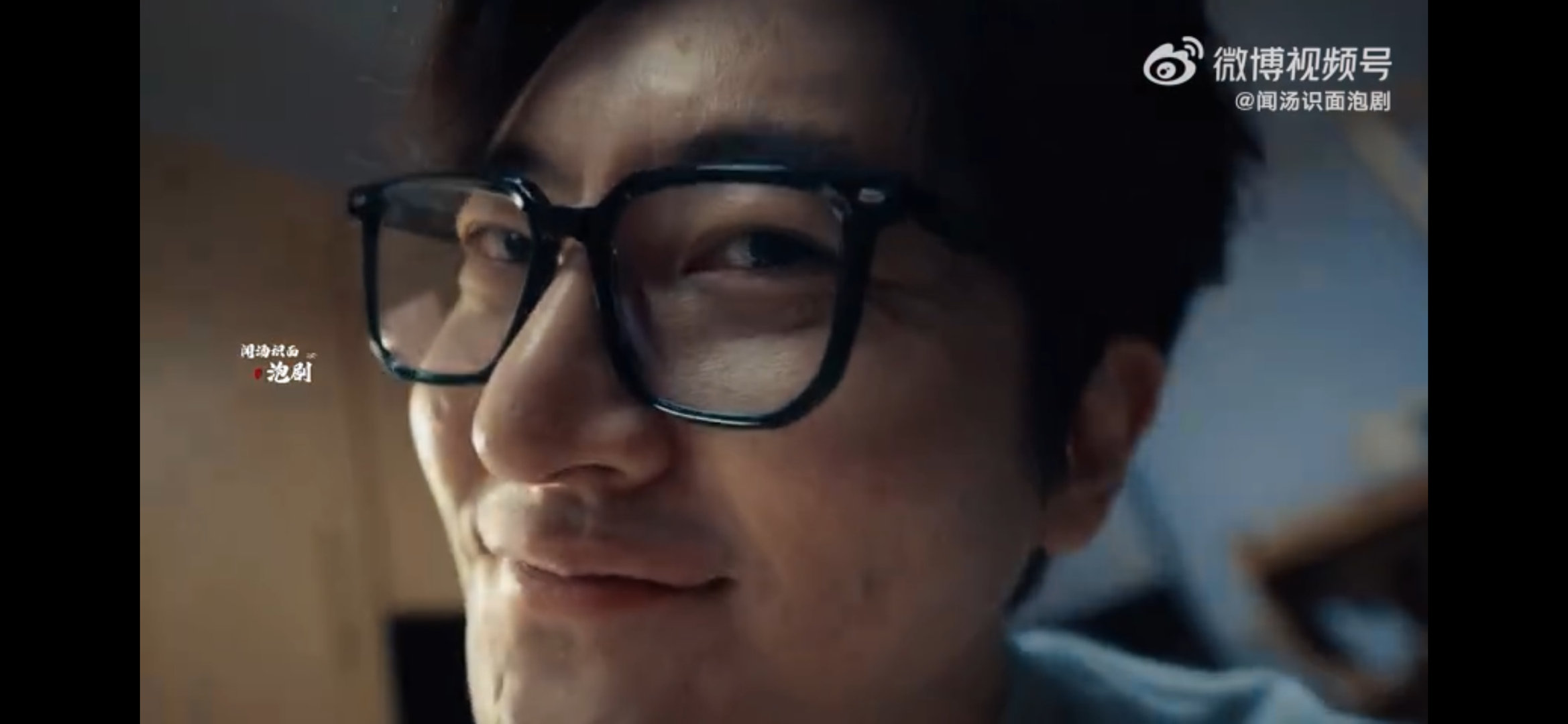 #郭京飞水灵灵的当上男妈妈了#我真的很喜欢看这样的家庭剧呀，感觉真的很现实，郭京