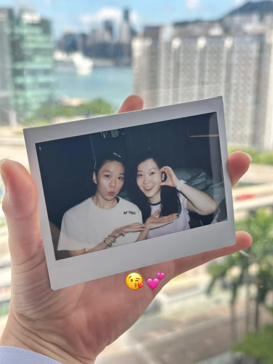 🇭🇰🏸我虽然没打上 但朋友们都拿到冠军