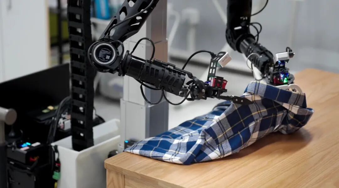 张一鸣黄仁勋，想到一块儿了