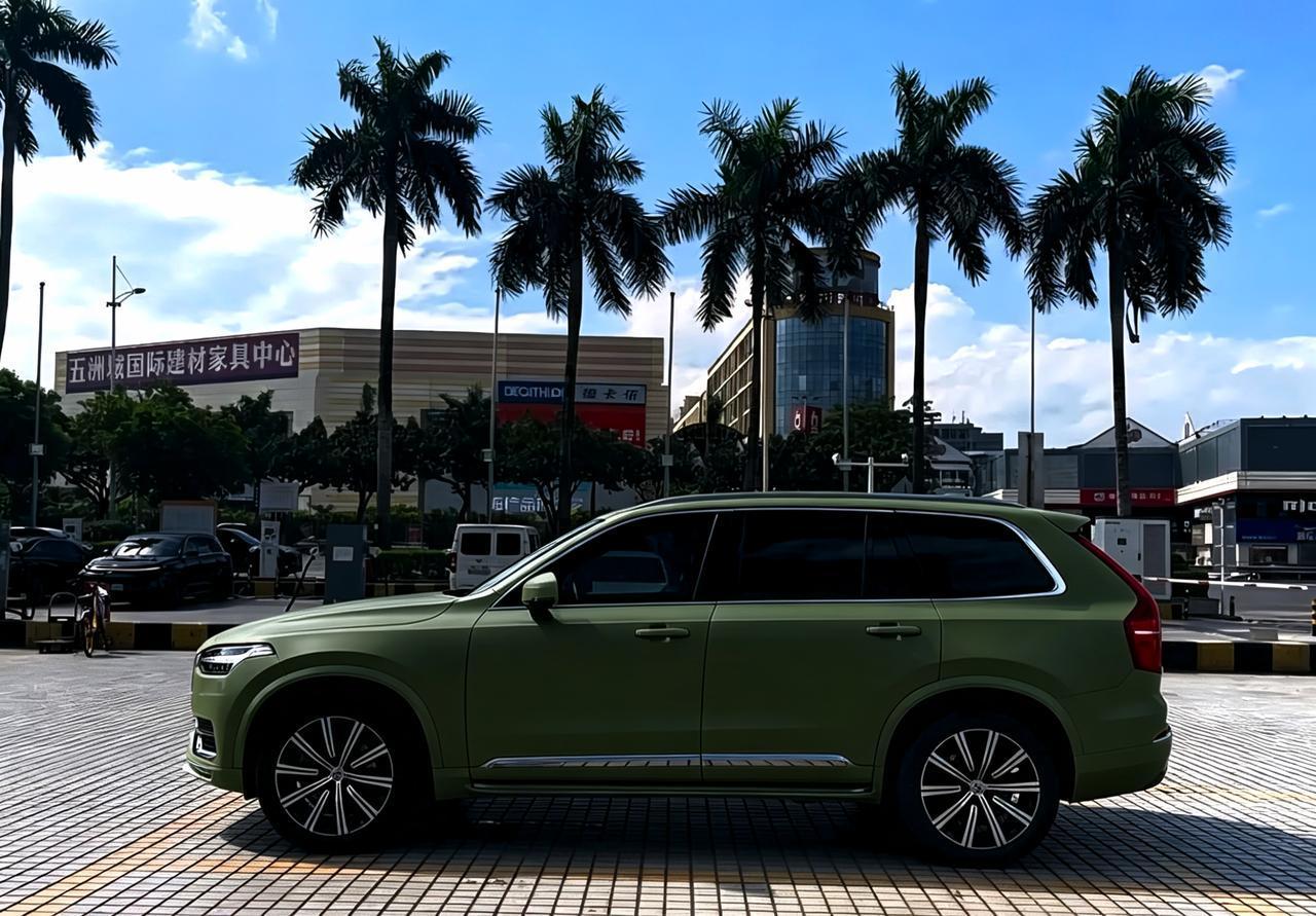 那些年的汽车市场，人们似乎对豪华品牌的追求，没有注意到沃尔沃的存在。但是这些年，