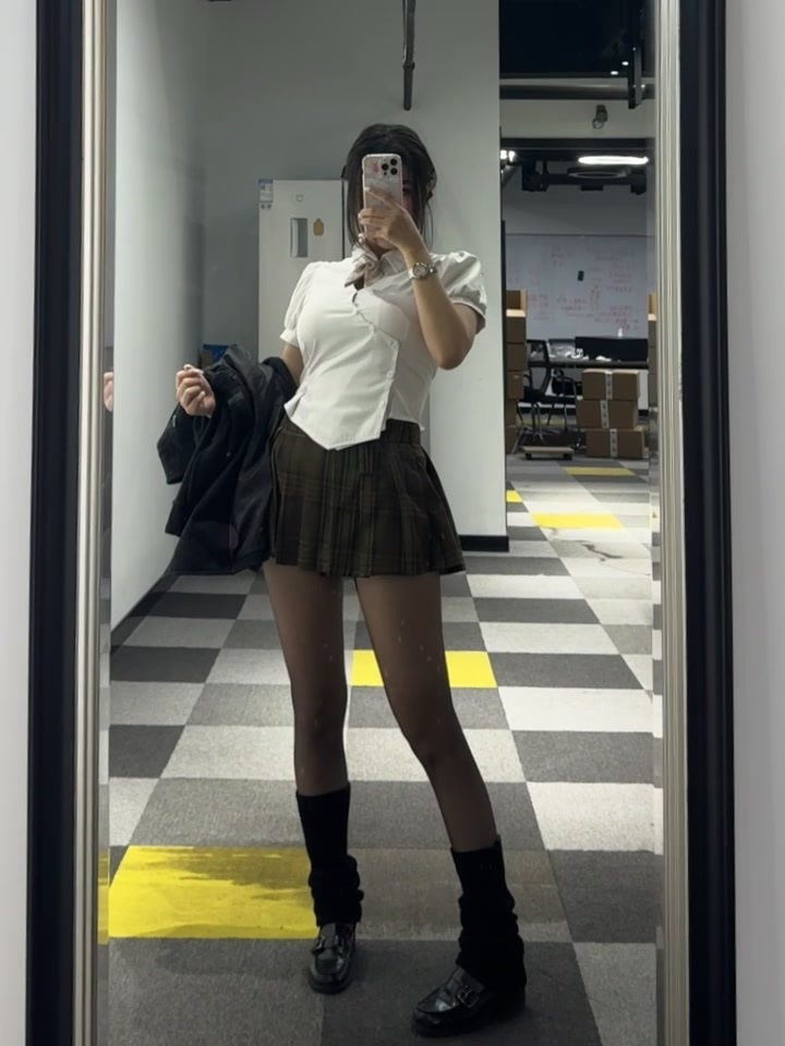 女粉交友贴～ 