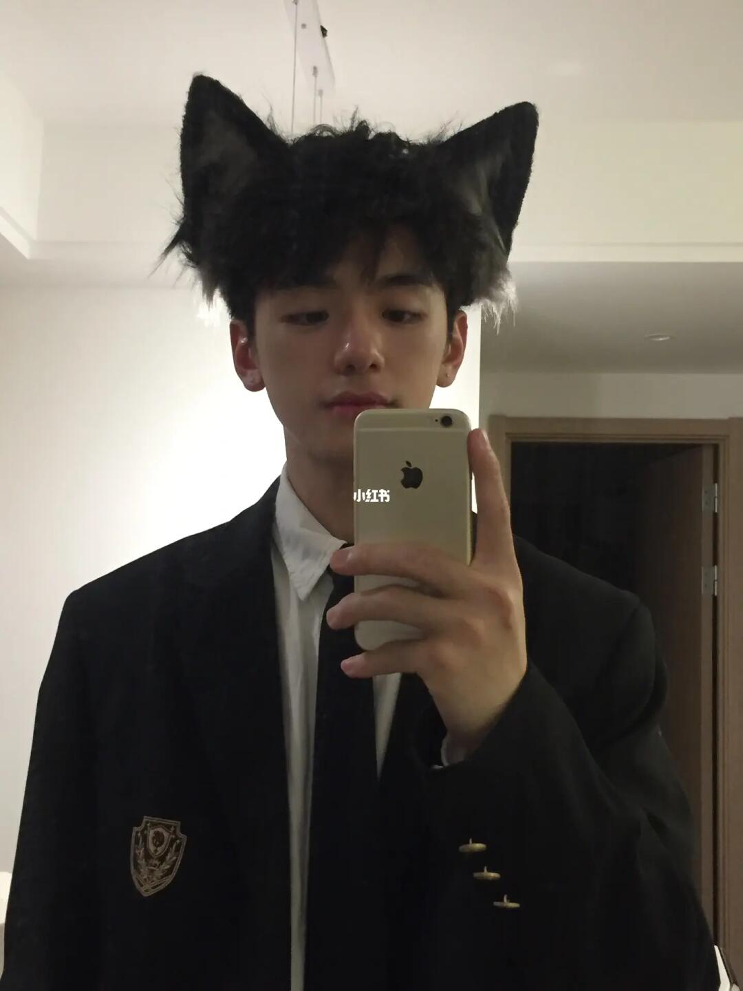 不会拍照的小哥哥一枚