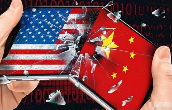 特朗普是导演，中日是演员，正当中日互斗，两国关系陷入历史最低点时，特朗普宣布向台