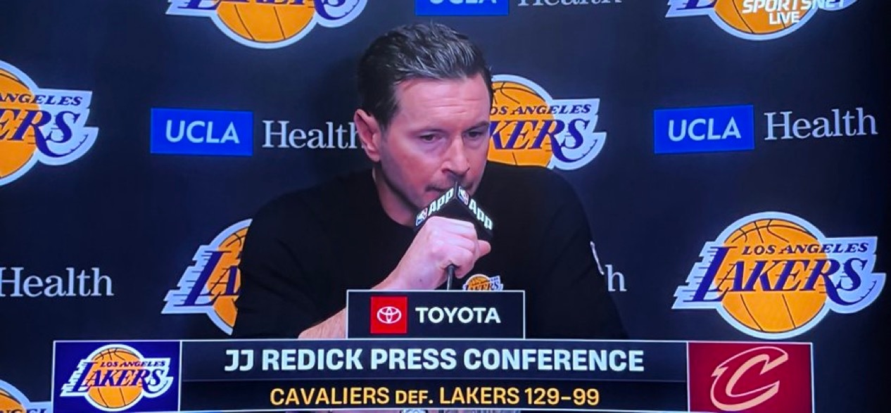 雷迪克：“我们被对手压制了，我的执教也逊色于他们。我或许应该在第三节早些时候就进