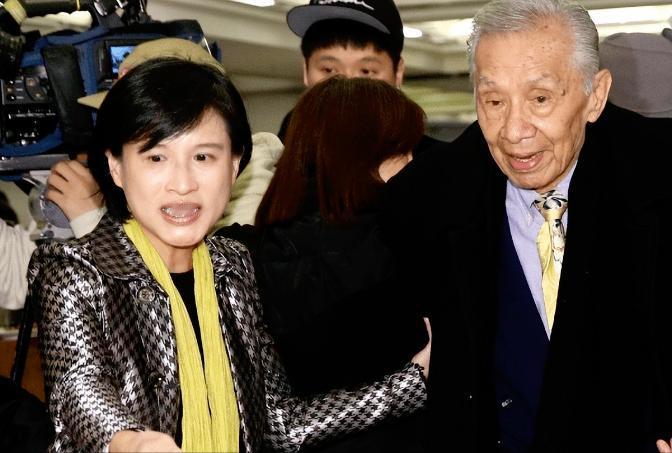 “台湾永远不会是中国的一部分”，2019年，一名台湾女政客在一场关怀演艺人员的演