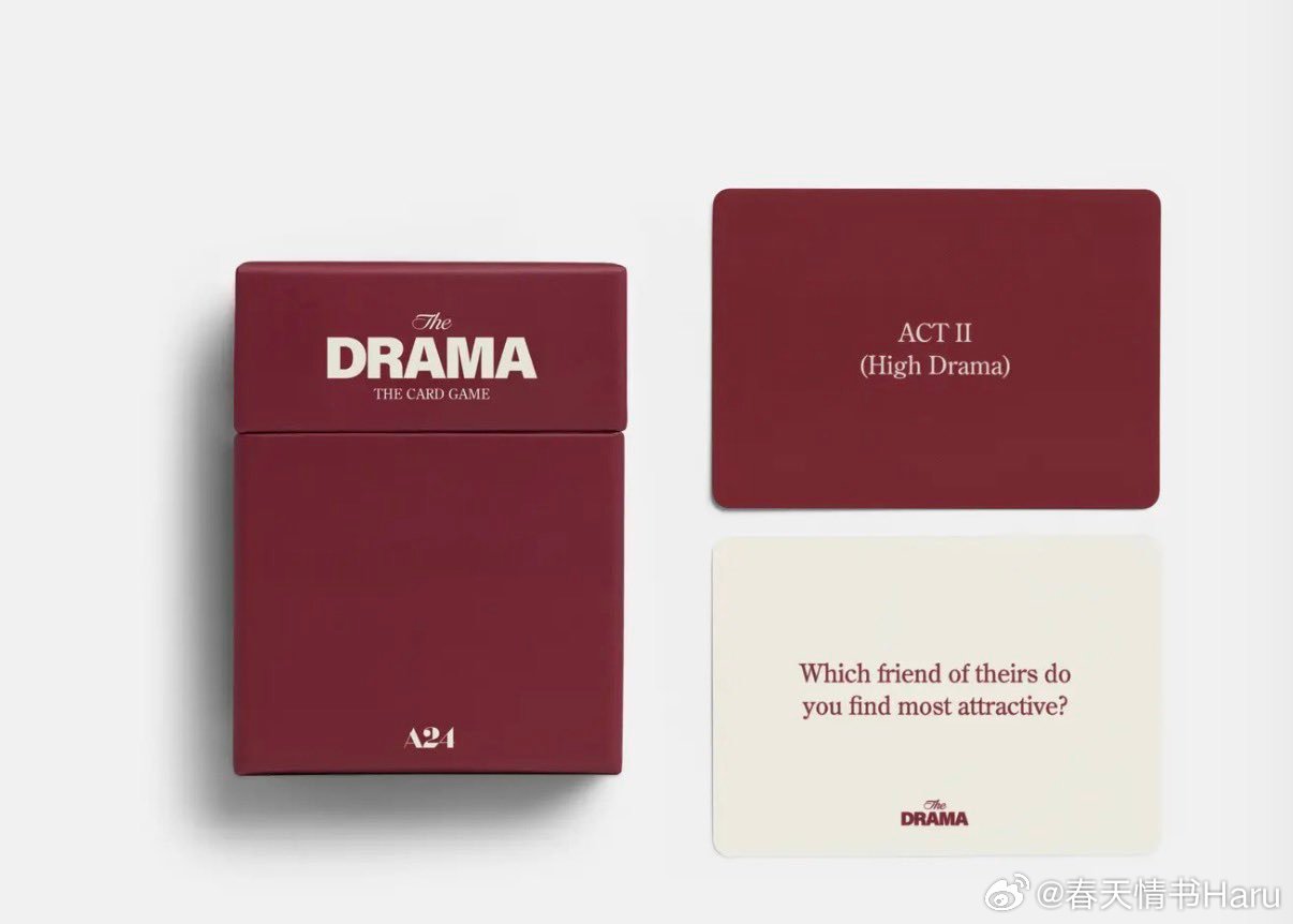 A24基于《爱情抓马》，做了一款纸牌游戏，目前预定中。卡片上的一些问题：“你觉得