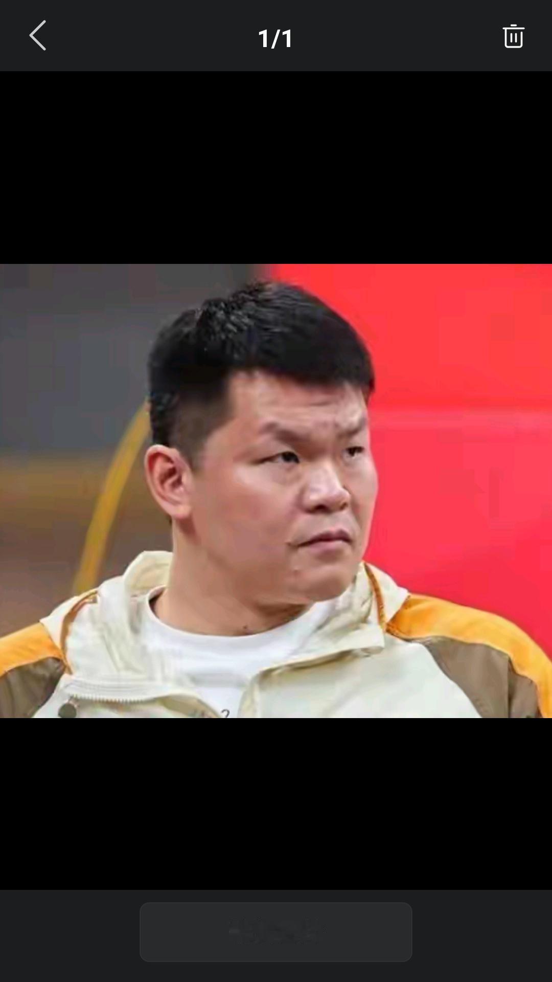 【近日中国男篮名宿，广东东阳光俱乐部总经理朱芳雨在直播间透露，休赛期寻找大外援是