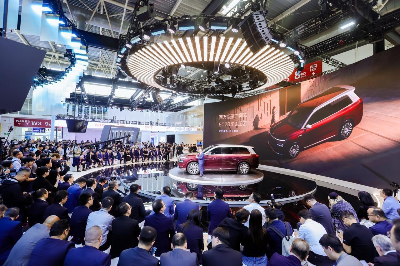 《东风×华为造了个新品牌，奕境X9瞄准旗舰大六座》
2026年4月24日，奕境汽