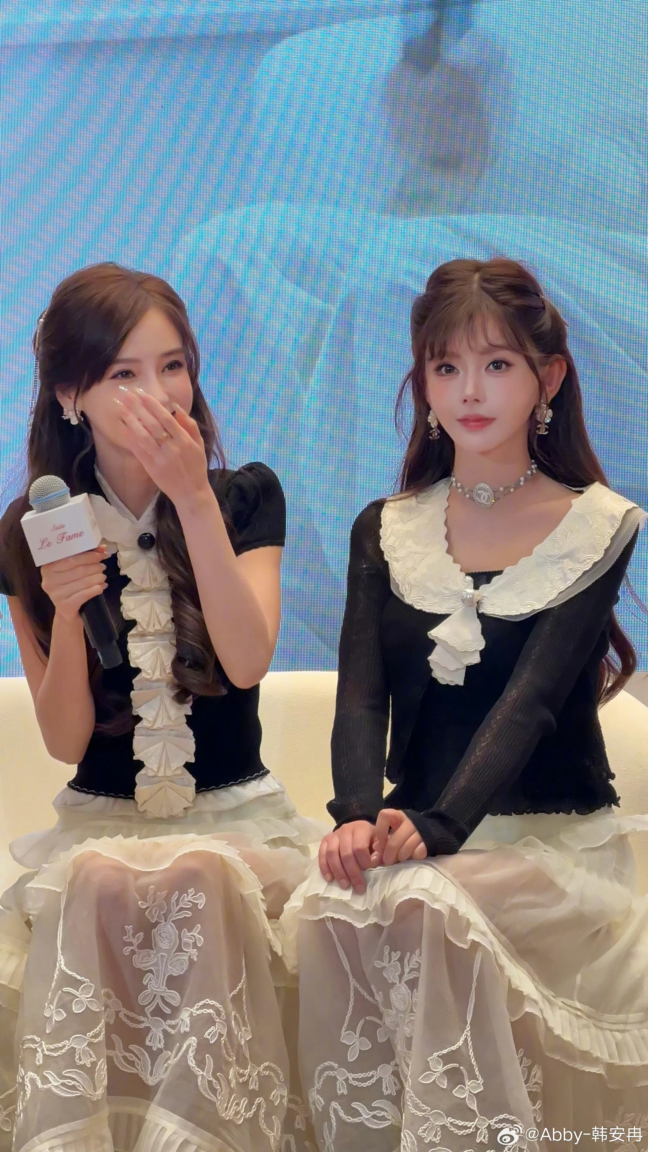 Angelababy韩安冉同框Angelababy也是出息了，竟然能和韩安冉同框